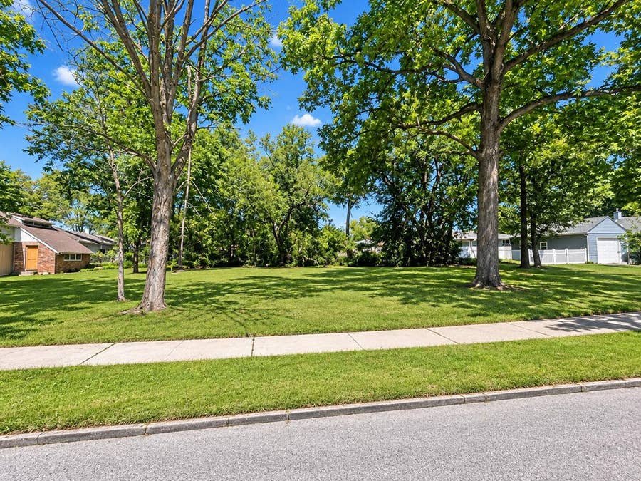 Property photo for 156 Mckinley Street, Valparaiso, IN