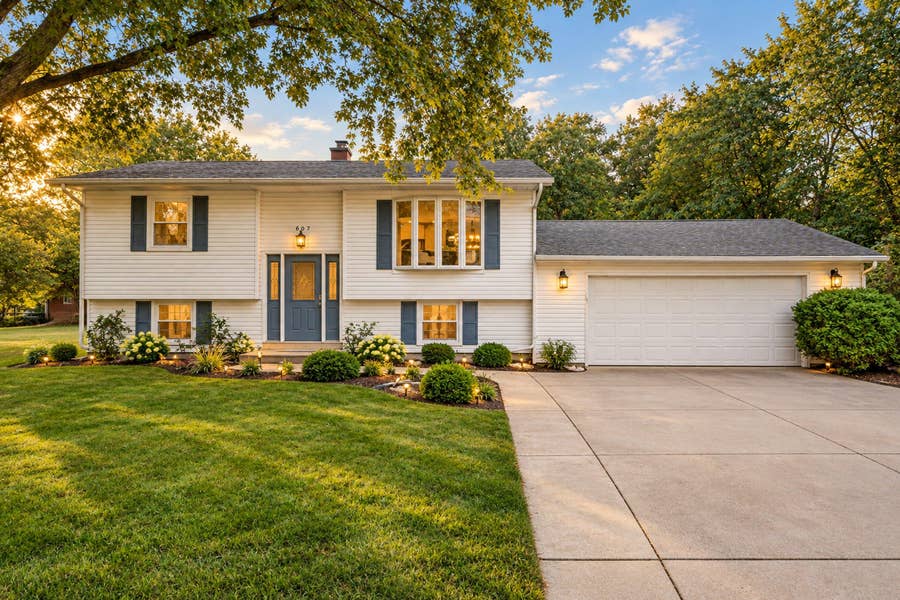 Property photo for 607 Lupine Street, Michigan City, IN