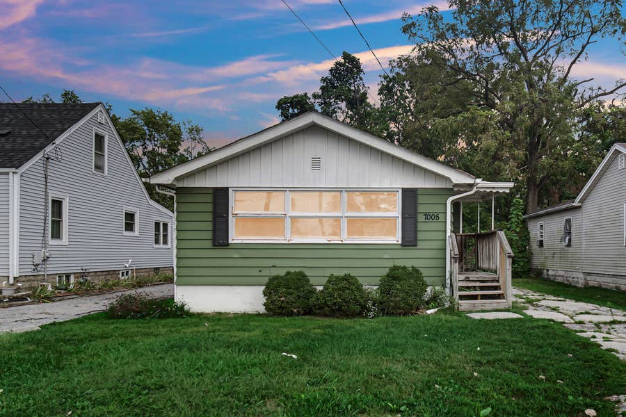 Property photo for 7005 Broadway, Merrillville, IN