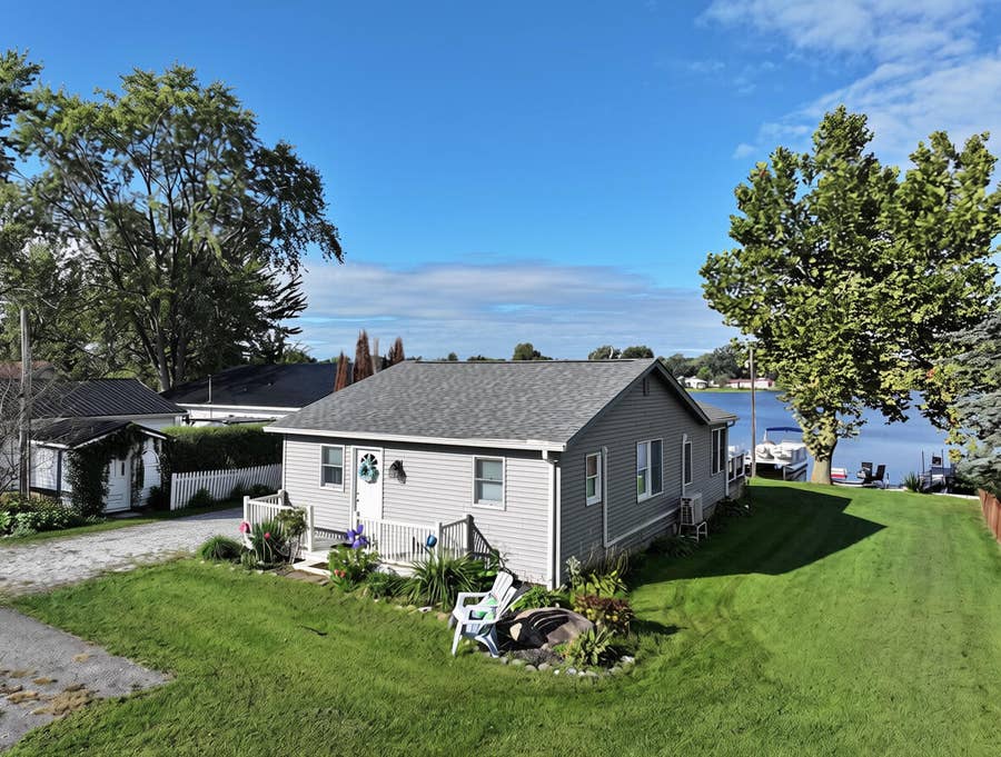 Property photo for 11086 Silver Maple Drive, Kewanna, IN
