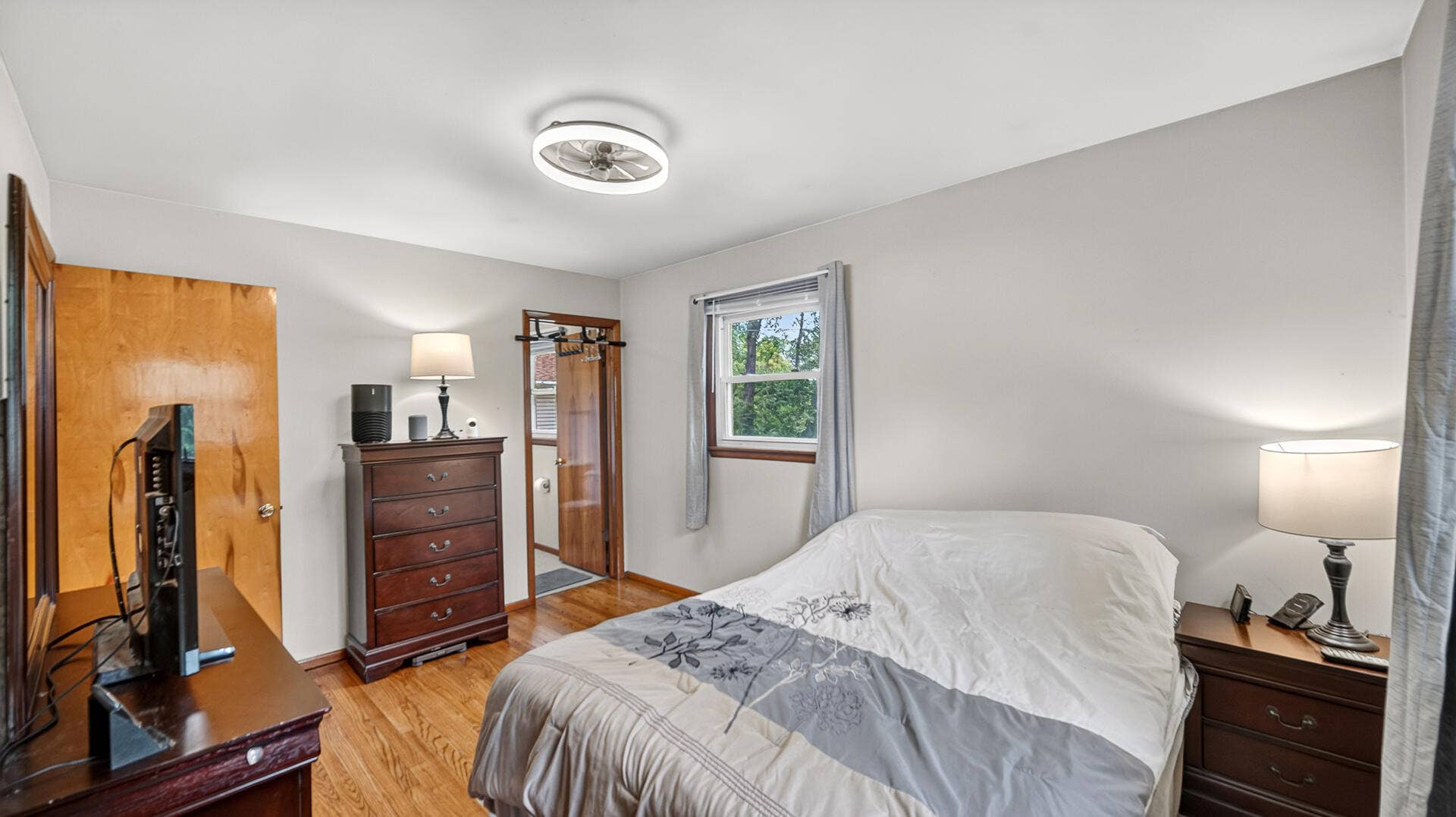 6312 Lakewood Avenue, Portage, IN 46368 SMA04509