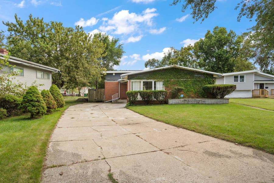 Property photo for 7001 Ash Place, Gary, IN