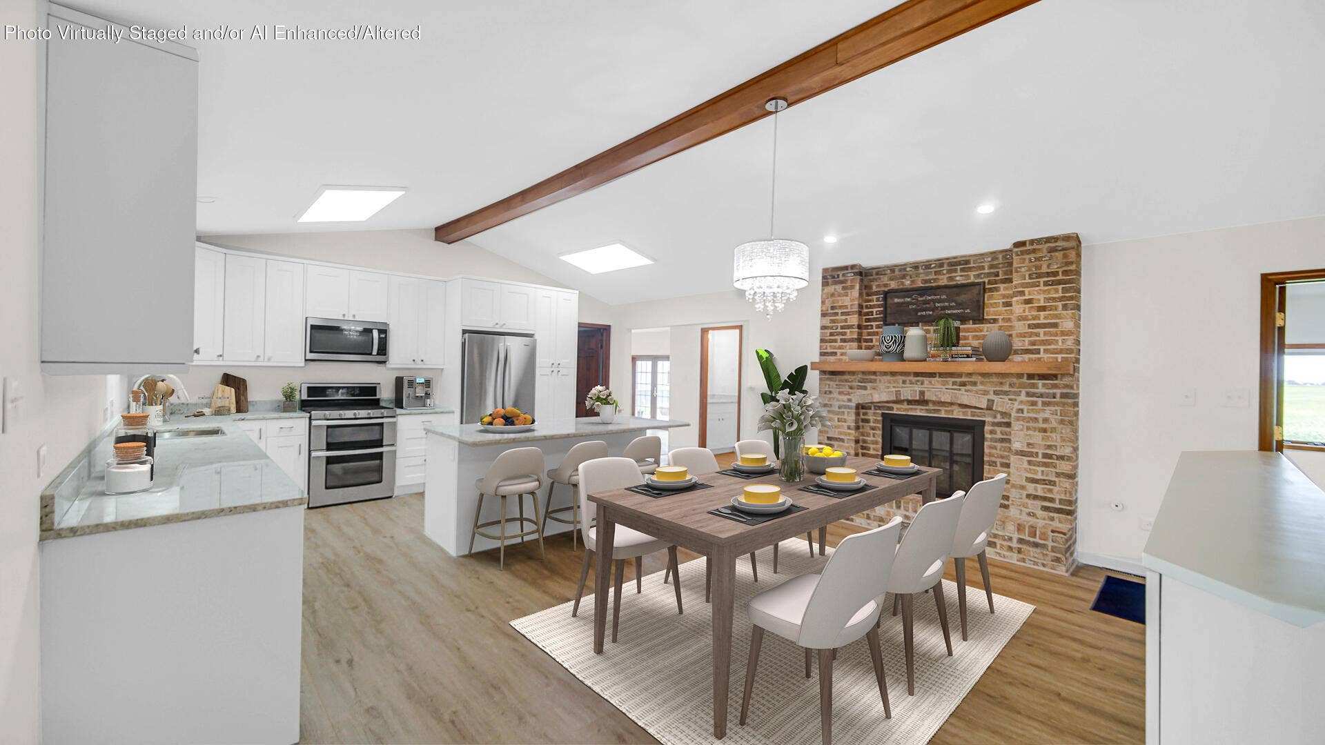 Kitchen.staged
