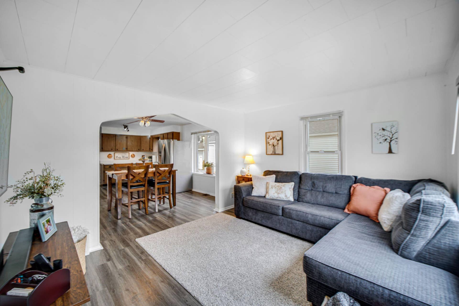 3446 Highway Avenue, Highland, IN 46322 -