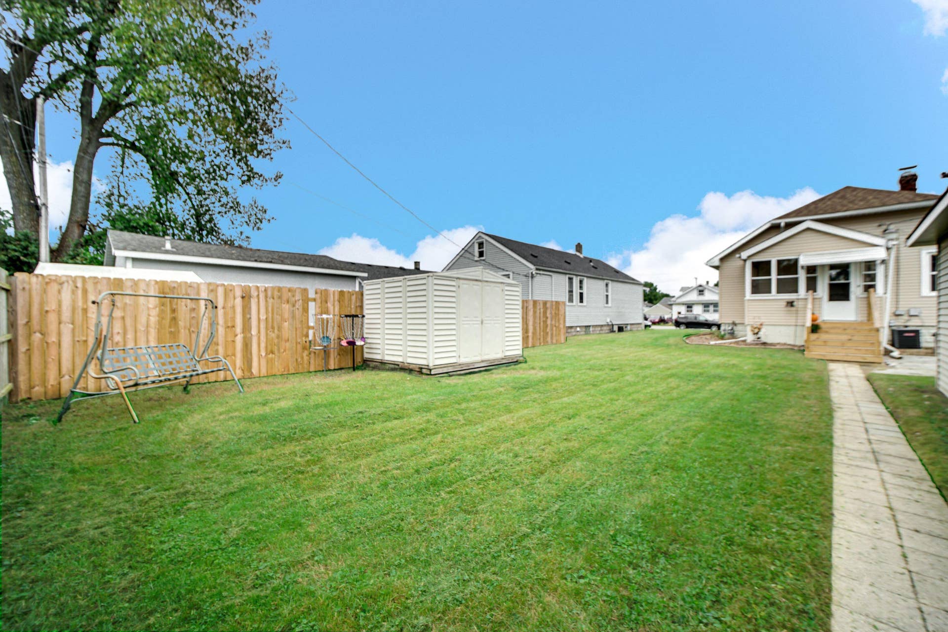 3446 Highway Avenue, Highland, IN 46322 -