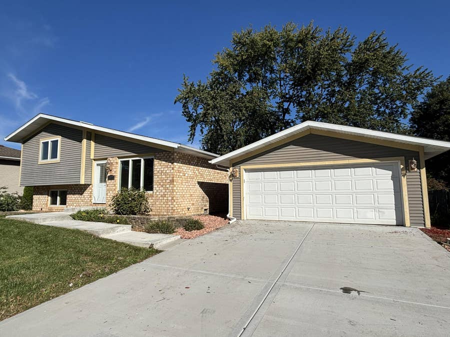 Property photo for 5826 Keller Avenue, Portage, IN