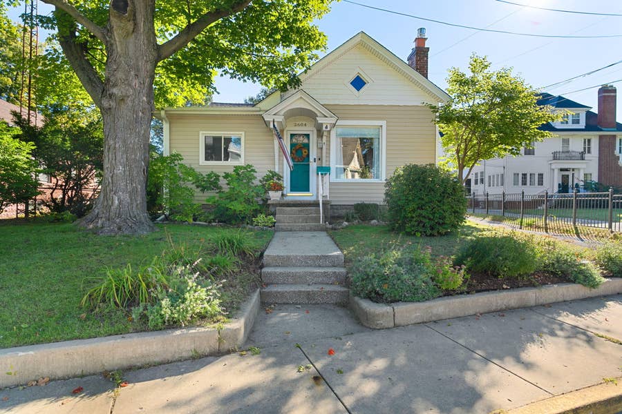 Property photo for 2604 Wabash Street, Michigan City, IN
