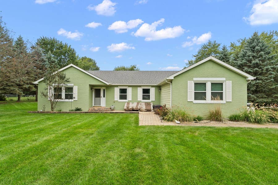 Property photo for 4307 Campbell Street, Valparaiso, IN
