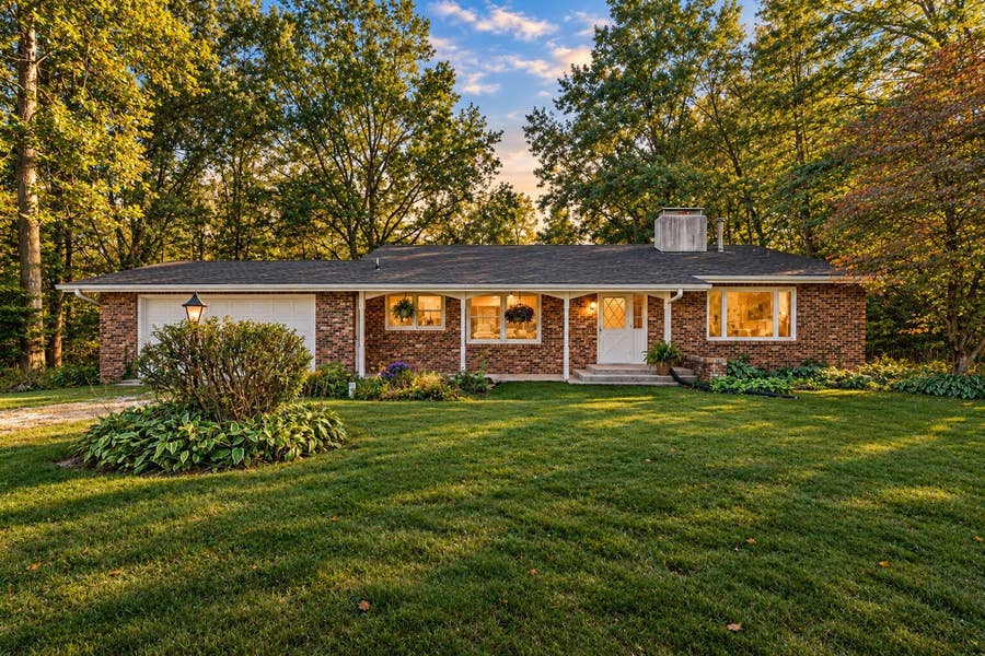 Property photo for 944 N 900, La Porte, IN