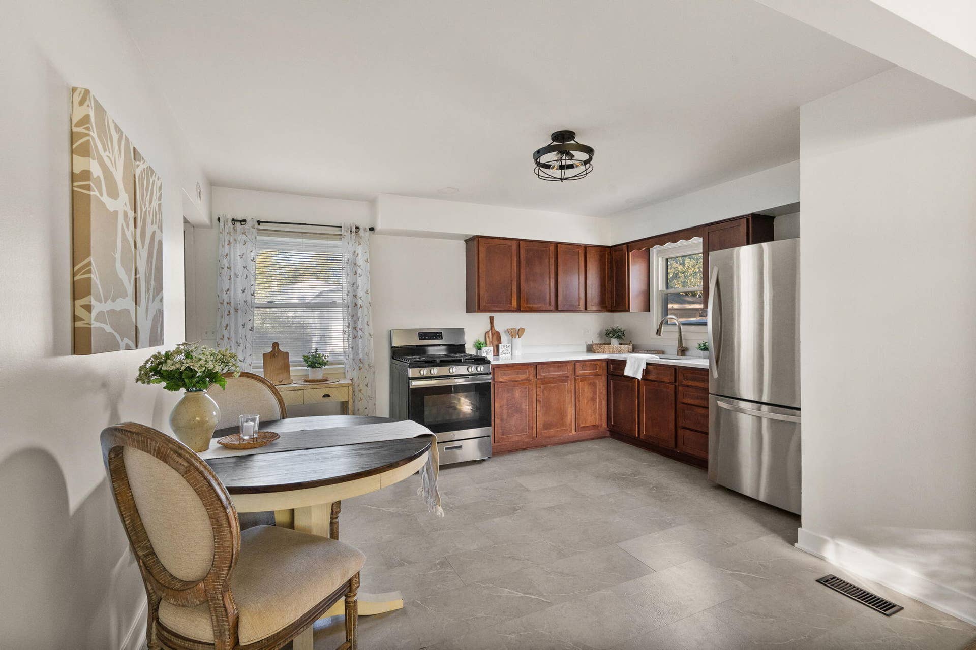 8208 Grace Place, Highland, IN 46322 6-web-or-mls-DSC00447