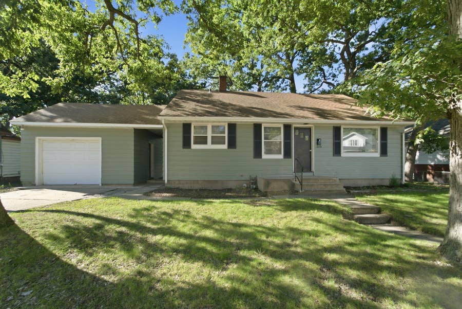 Property photo for 412 Vail Street, Michigan City, IN