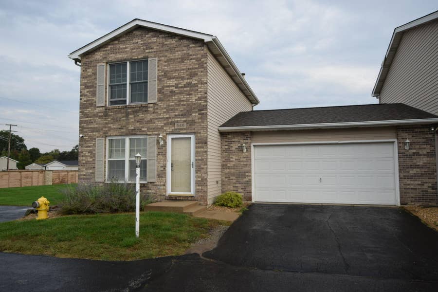 Property photo for 548 Briarwood Drive, Dyer, IN
