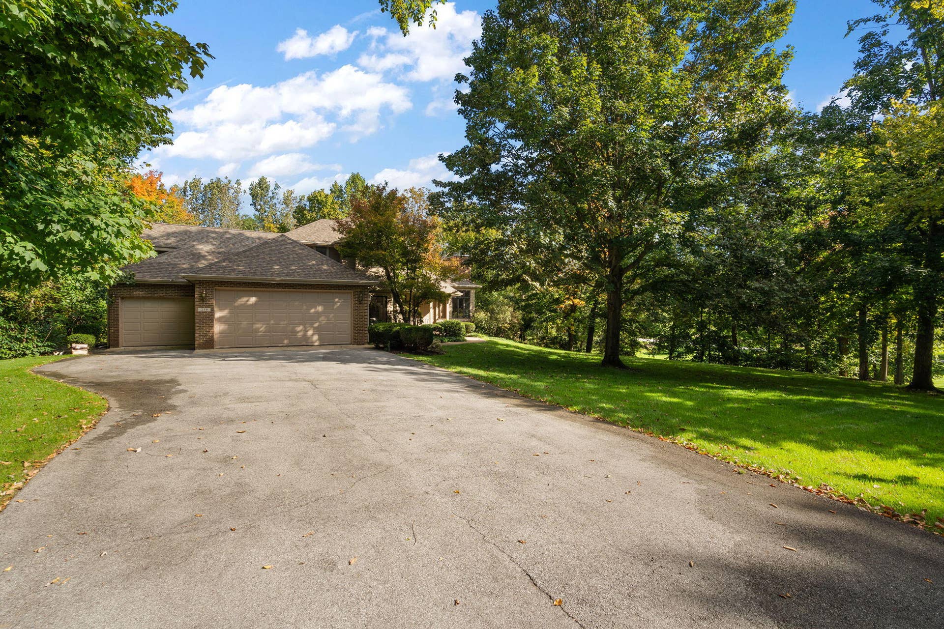 239 Crabapple Lane, Valparaiso, IN 46383 77-web-or-mls-DSC08982