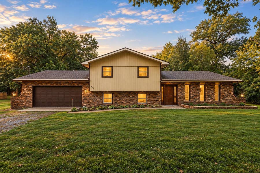 Property photo for 1413 N 985, Lake Village, IN