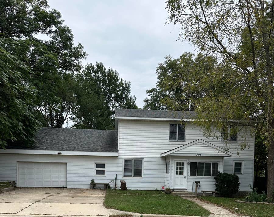 Property photo for 304 Hoyt Street, Michigan City, IN
