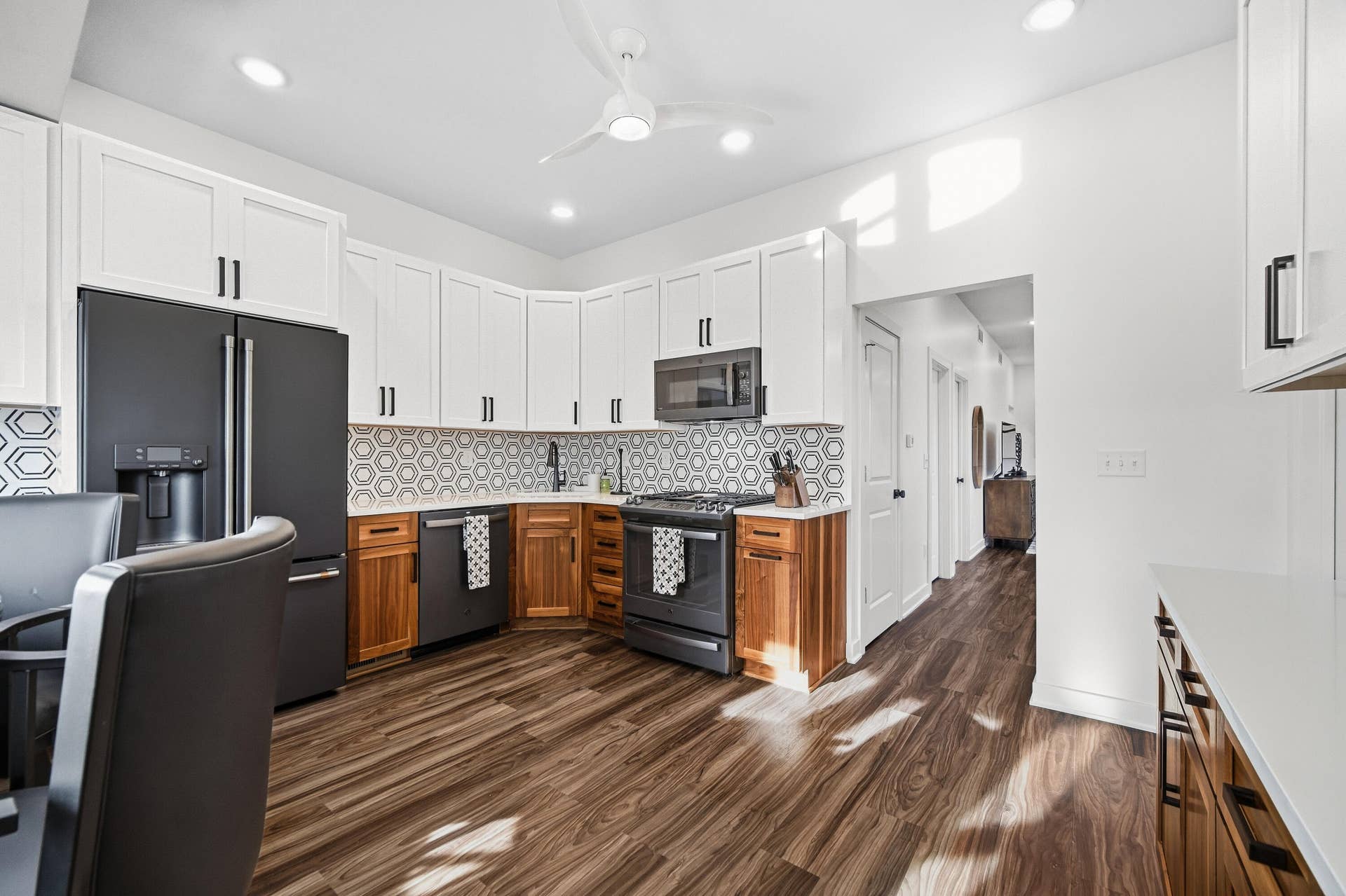 1654 Indianapolis Boulevard, Whiting, IN 46394 DSC09322