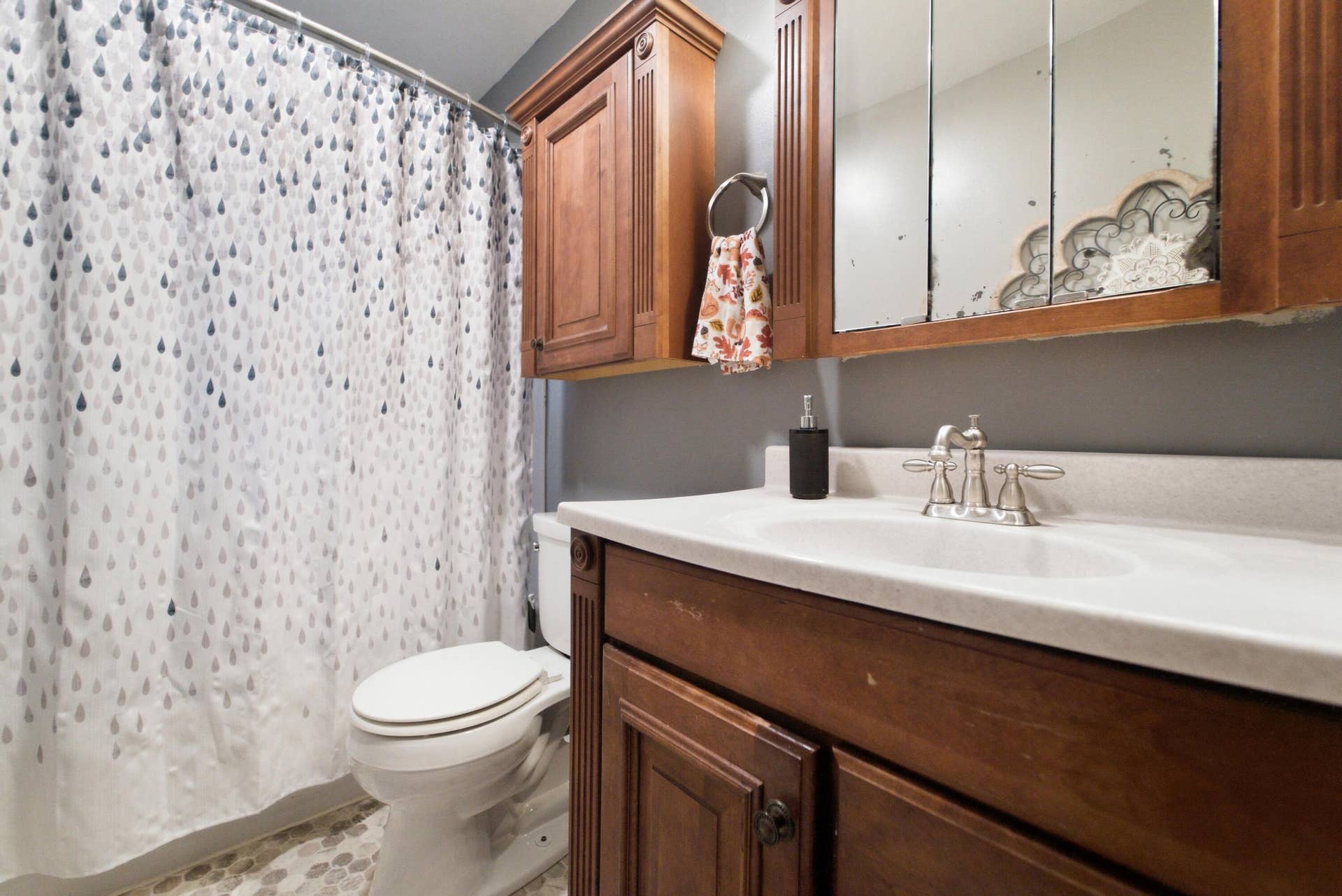 3542 Hampden Road, Michigan City, IN 46360 Bathroom - Main Level