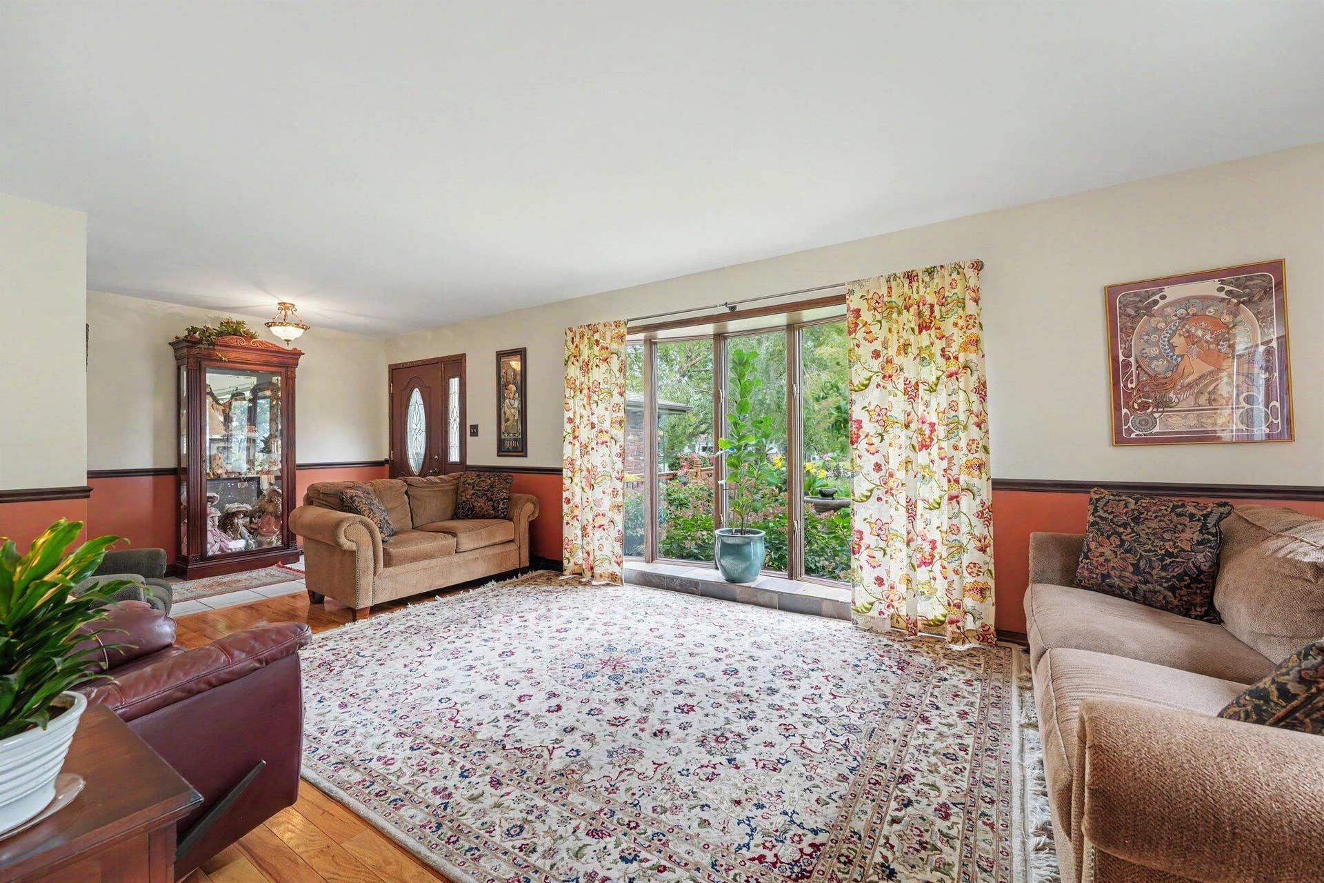 Main Level Living Room