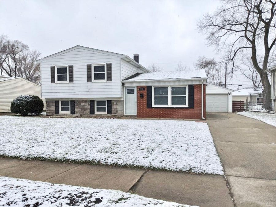 Property photo for 934 Oakwood Avenue, Griffith, IN