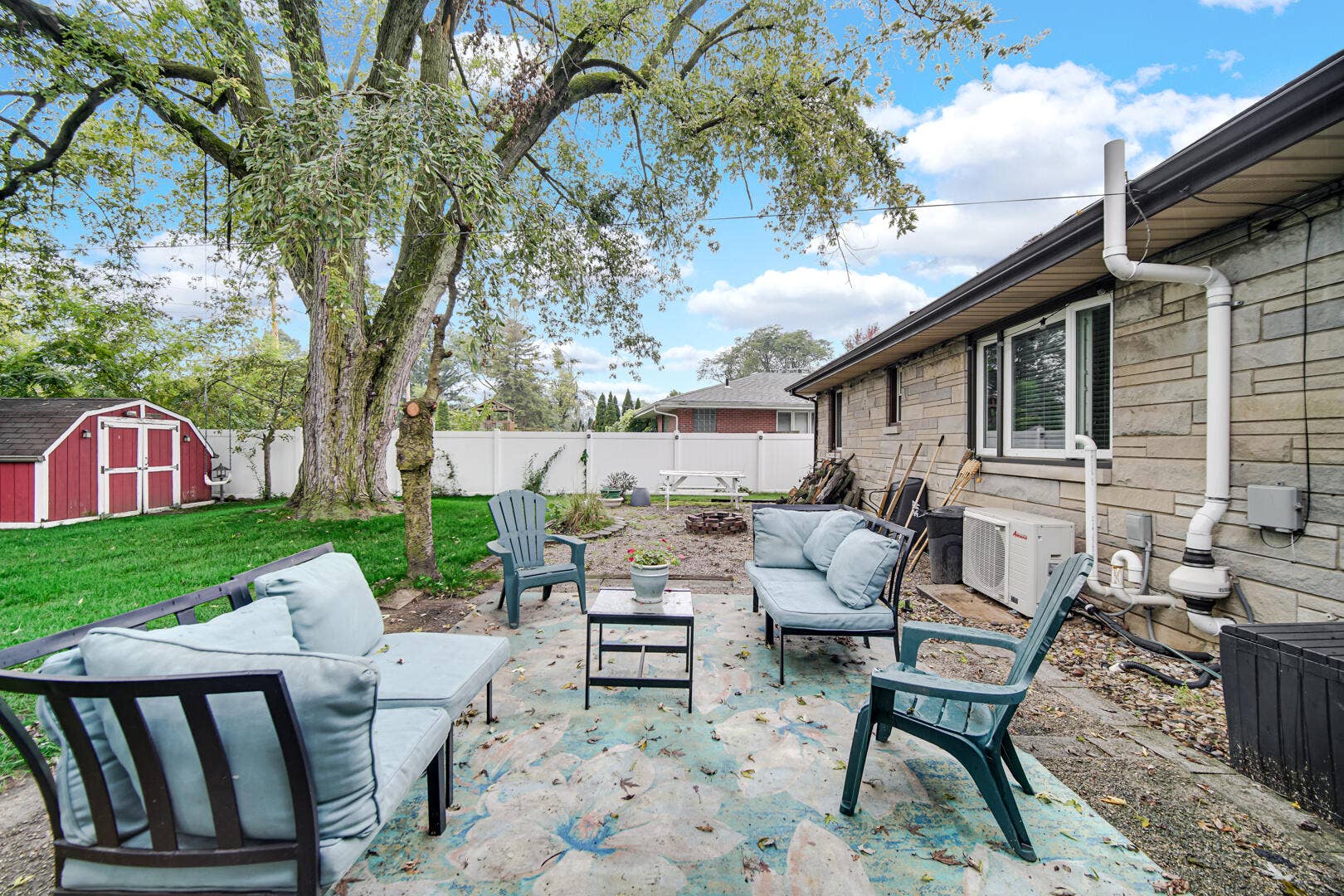 1856 River Drive, Munster, IN 46321 DSC00682