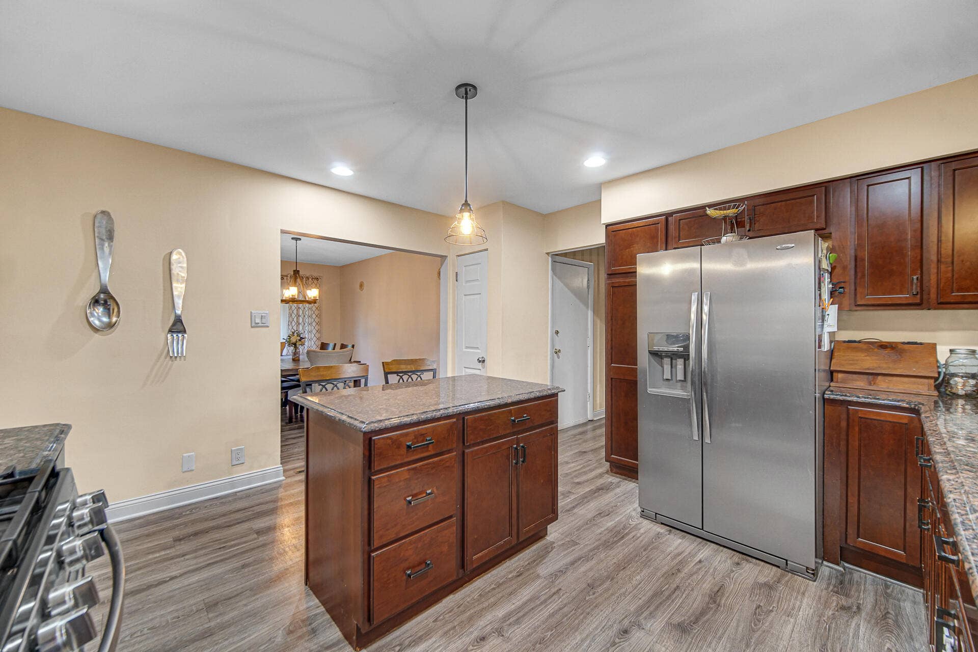 1856 River Drive, Munster, IN 46321 DSC02170