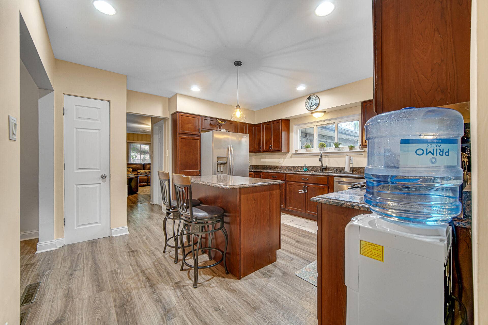 1856 River Drive, Munster, IN 46321 DSC02155