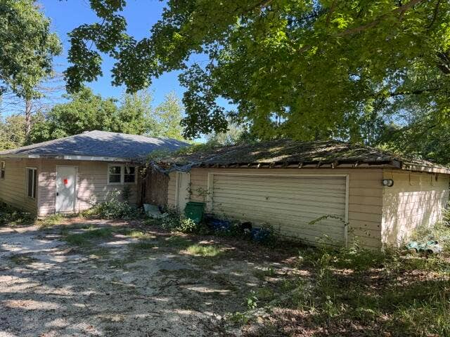 Property photo for 398 W Us Highway 30, Valparaiso, IN
