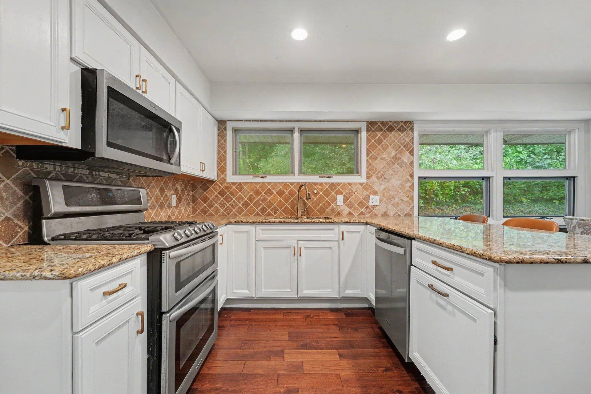 41 Sunset Trail, Portage, IN 46368 018_file_3975