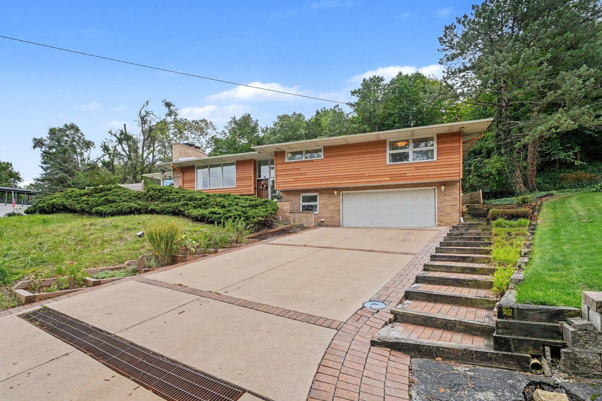 41 Sunset Trail, Portage, IN 46368 002_file_9026