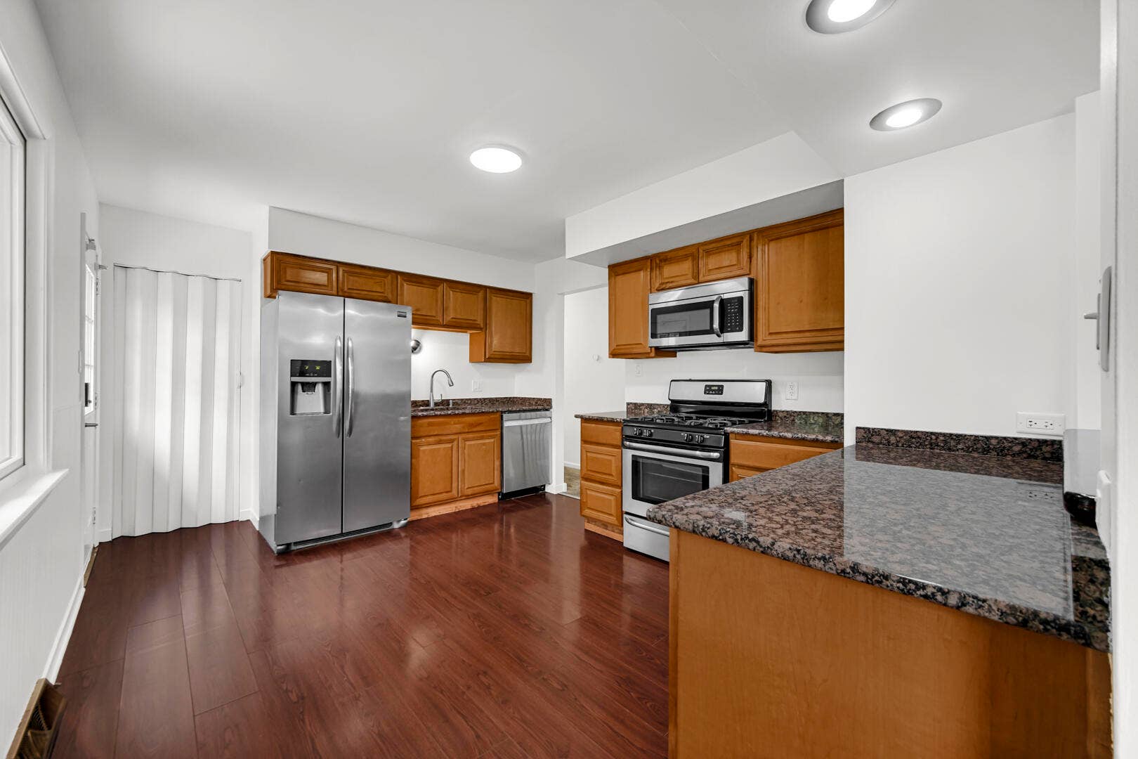 3430 Norman Place, Highland, IN 46322 DSC01280