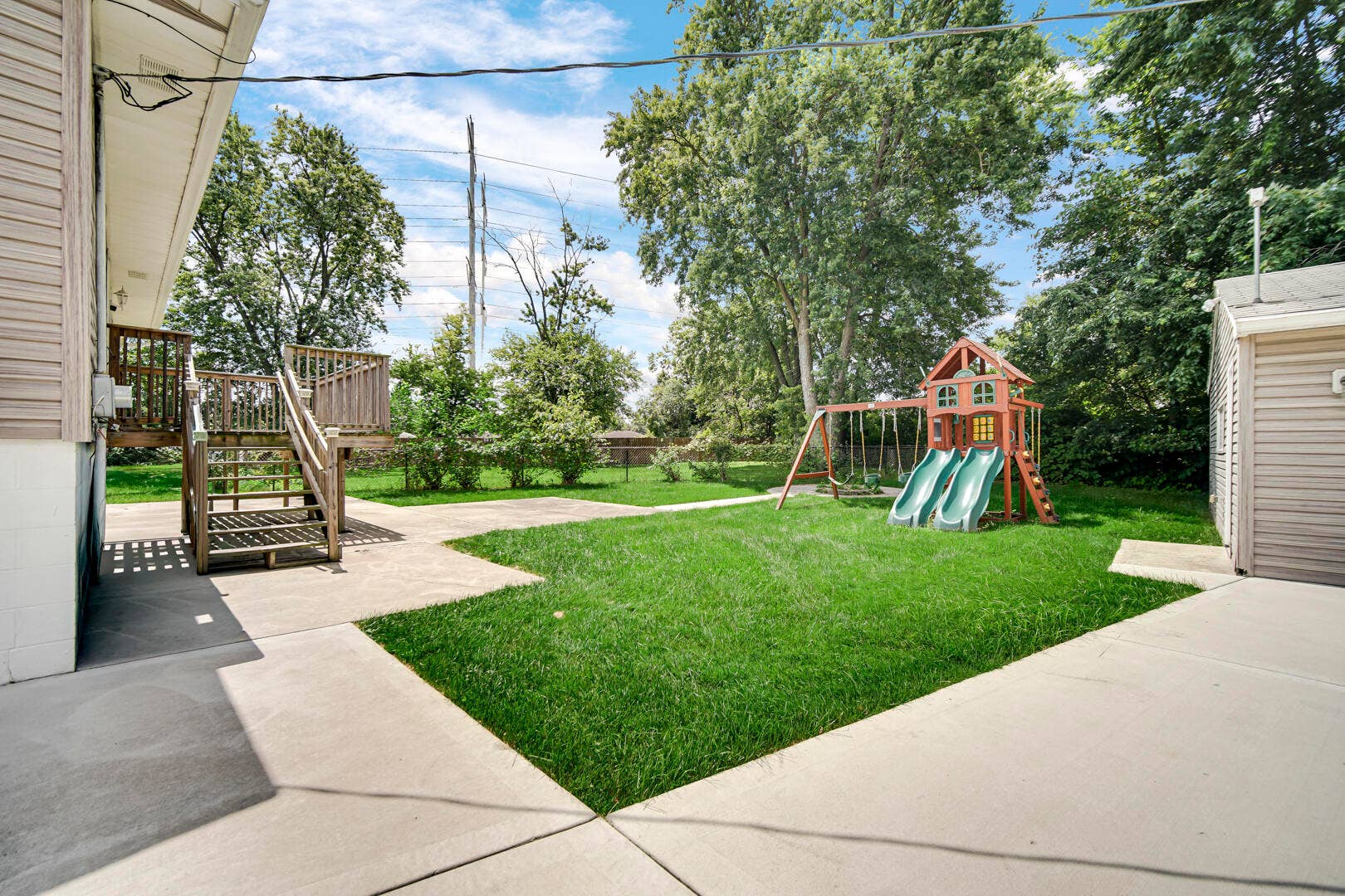 3430 Norman Place, Highland, IN 46322 Back