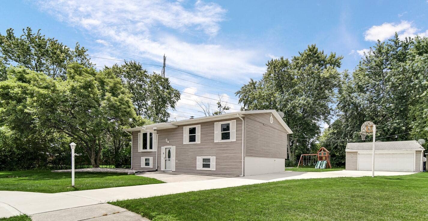 3430 Norman Place, Highland, IN 46322 DSC01435