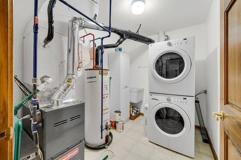 9243 laundry