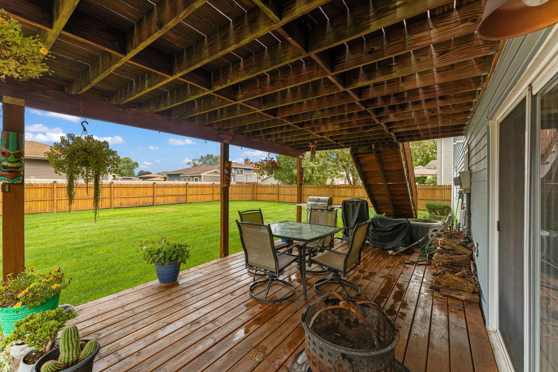 1250 Woodhollow Court, Schererville, IN 46375 lower deck
