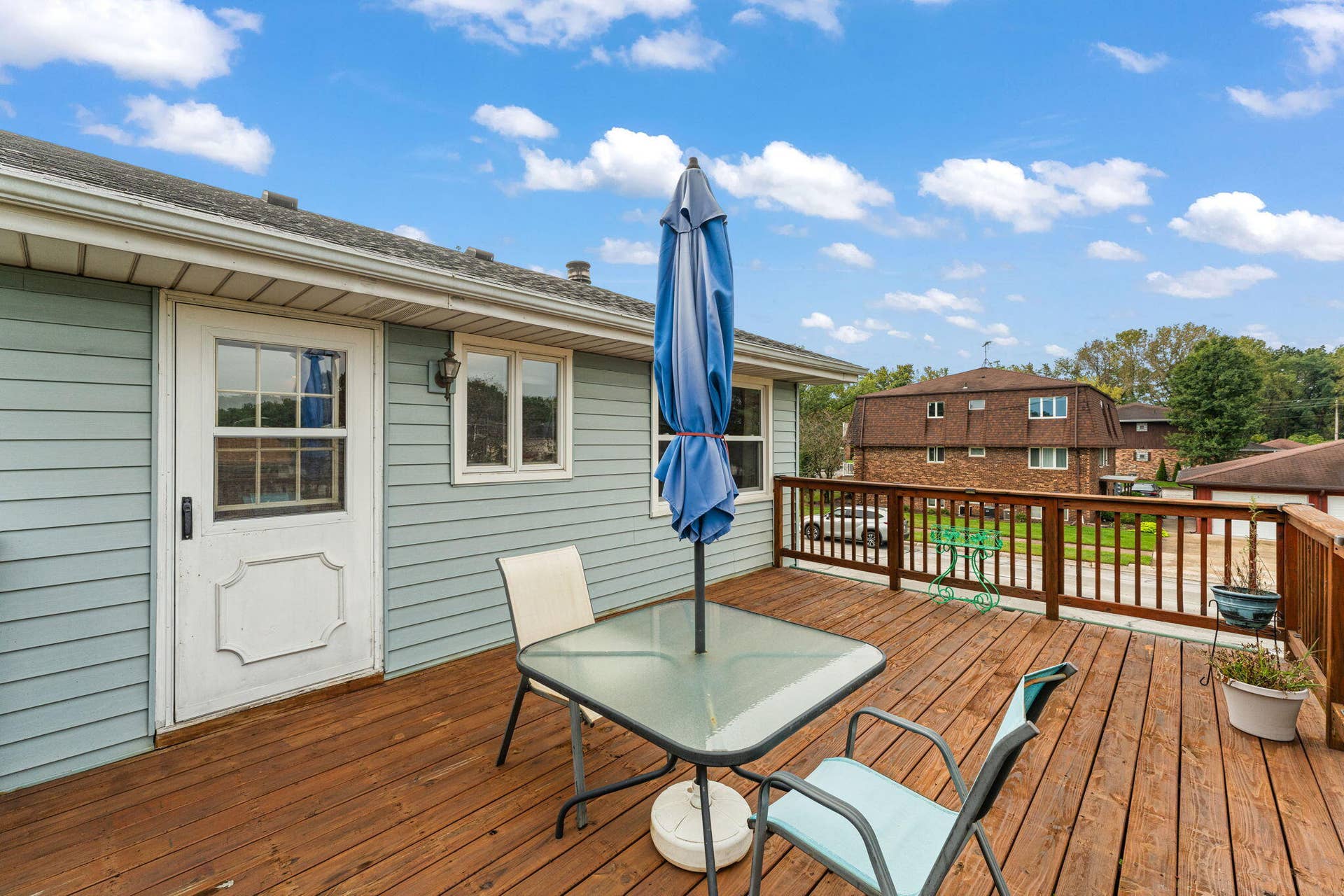 1250 Woodhollow Court, Schererville, IN 46375 upper deck