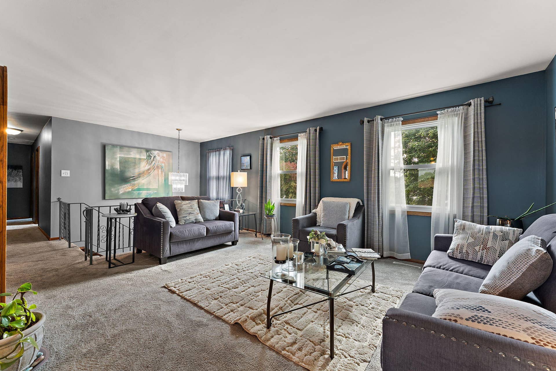 1250 Woodhollow Court, Schererville, IN 46375 living room