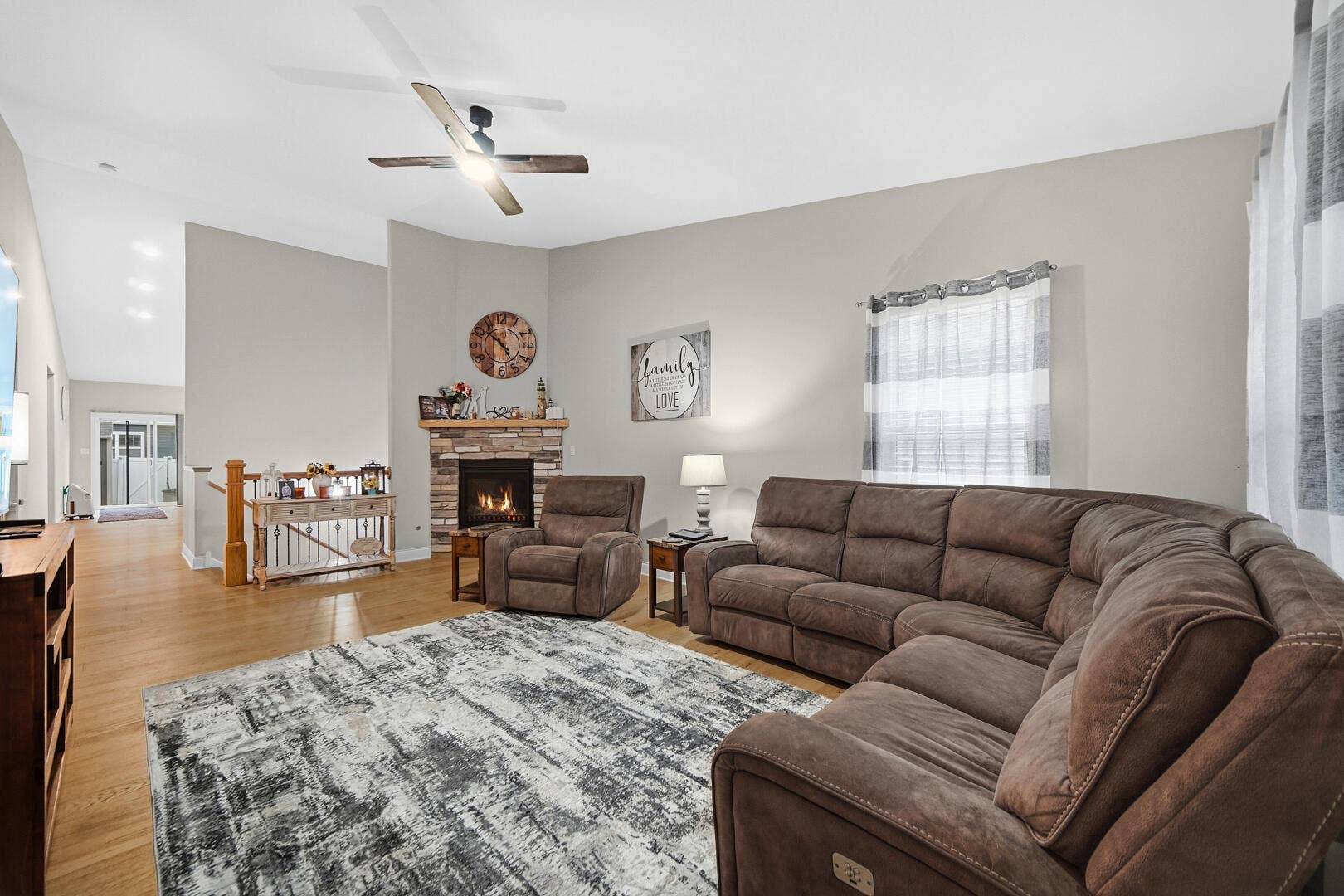 1500 Waverly Road, Porter, IN 46304 DSC00740