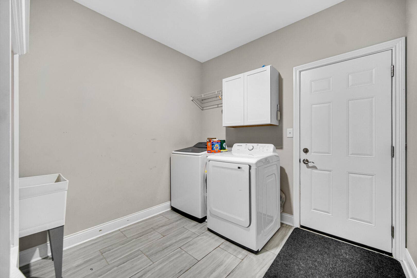 1500 Waverly Road, Porter, IN 46304 DSC00777