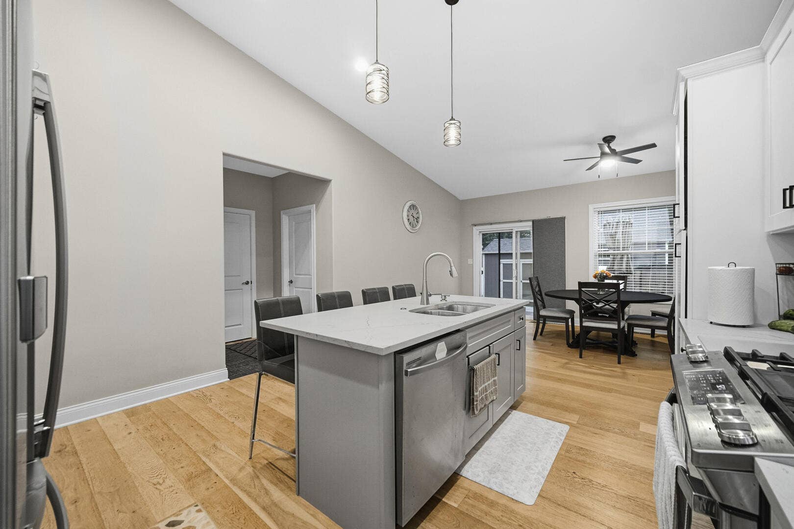 1500 Waverly Road, Porter, IN 46304 DSC00900