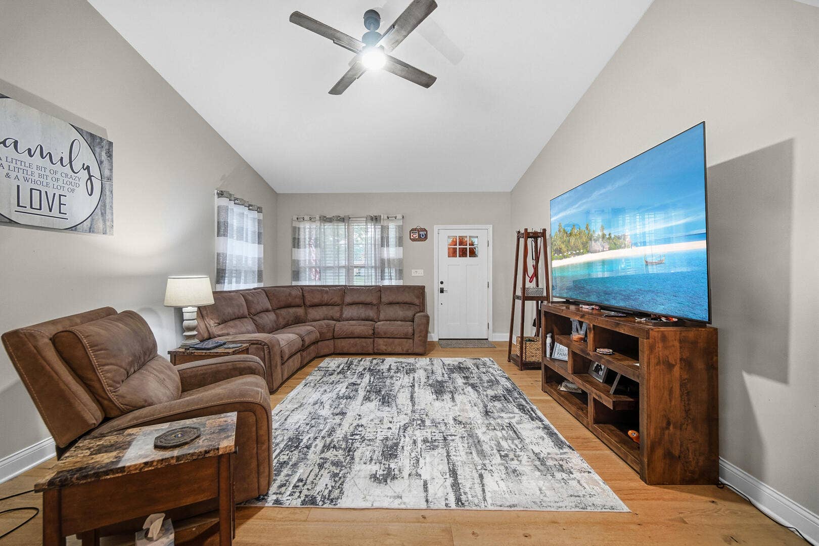 1500 Waverly Road, Porter, IN 46304 DSC00725