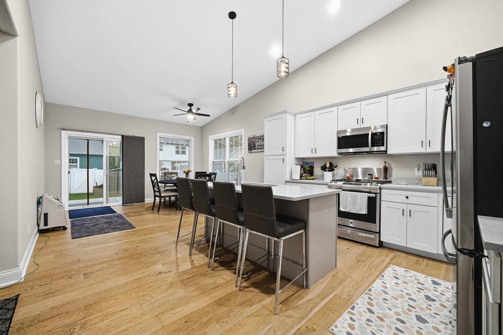 1500 Waverly Road, Porter, IN 46304 DSC00890