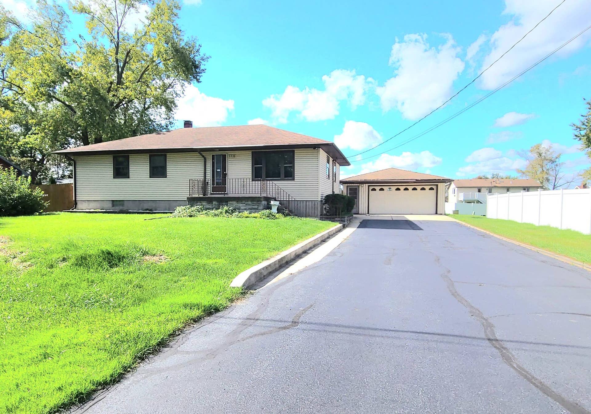 8538 Montfort Drive, St. John, IN 46373 20261002_125009