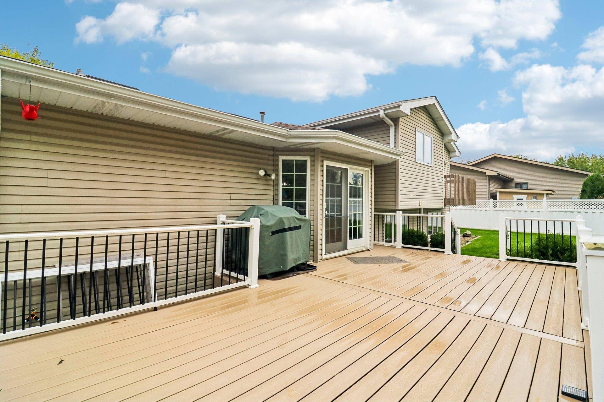 42-web-or-mls-Goldenrod Pl-S0210-042