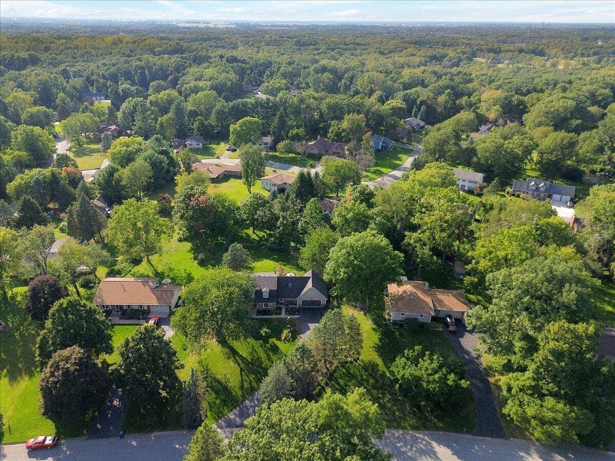 628 Hazelwood Path, Valparaiso, IN 46385 51-HW-49
