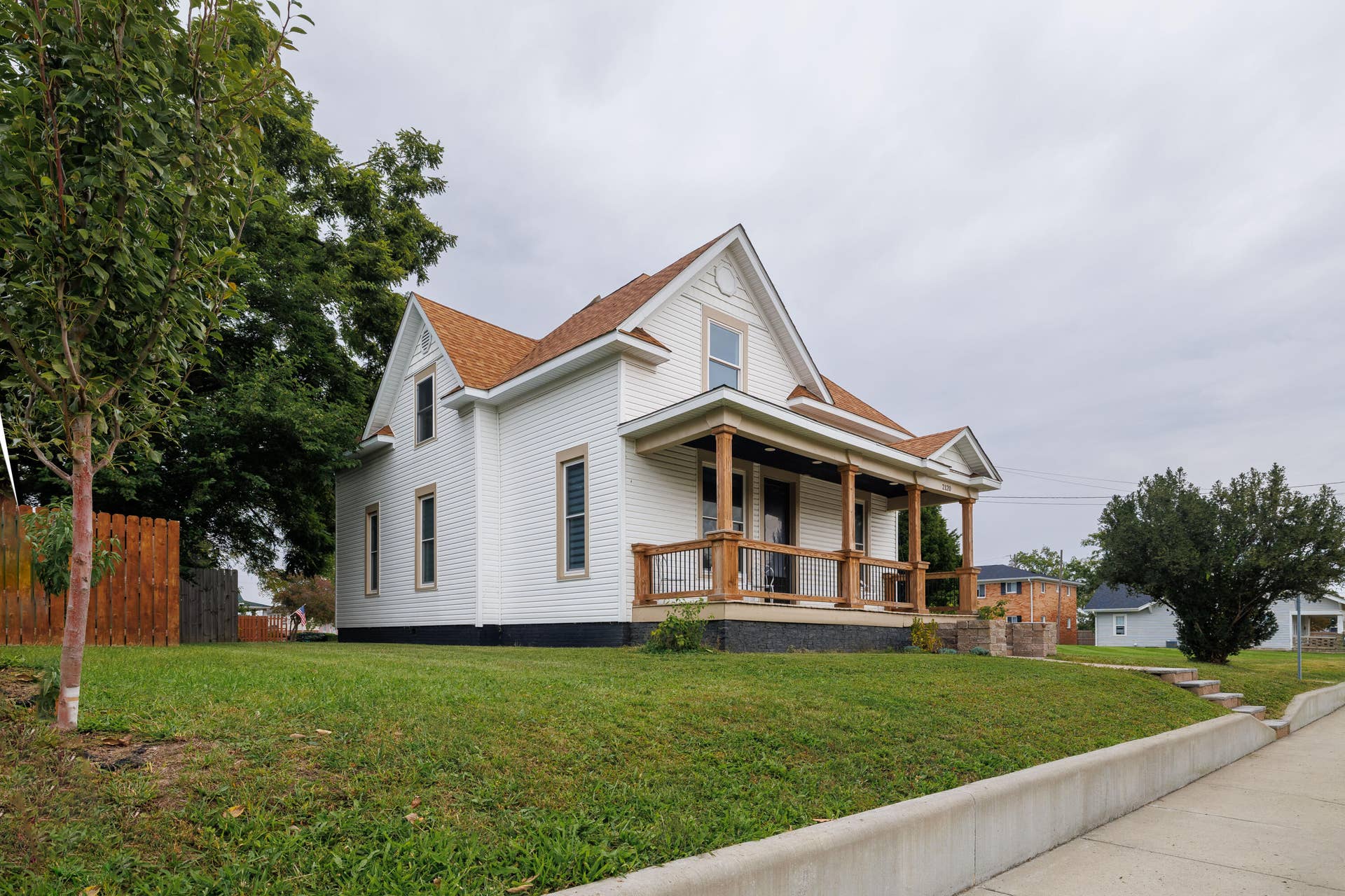 2120 South Street Lafayette-34