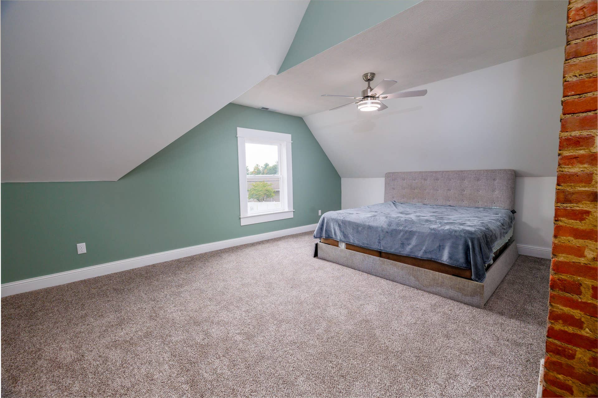 2120 South Street Lafayette-23