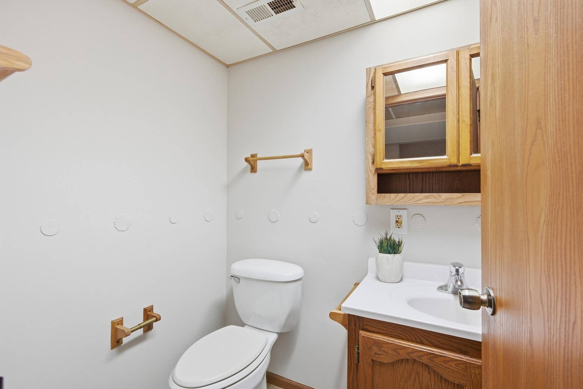17524 Willowbrook Drive, Lowell, IN 46356 17