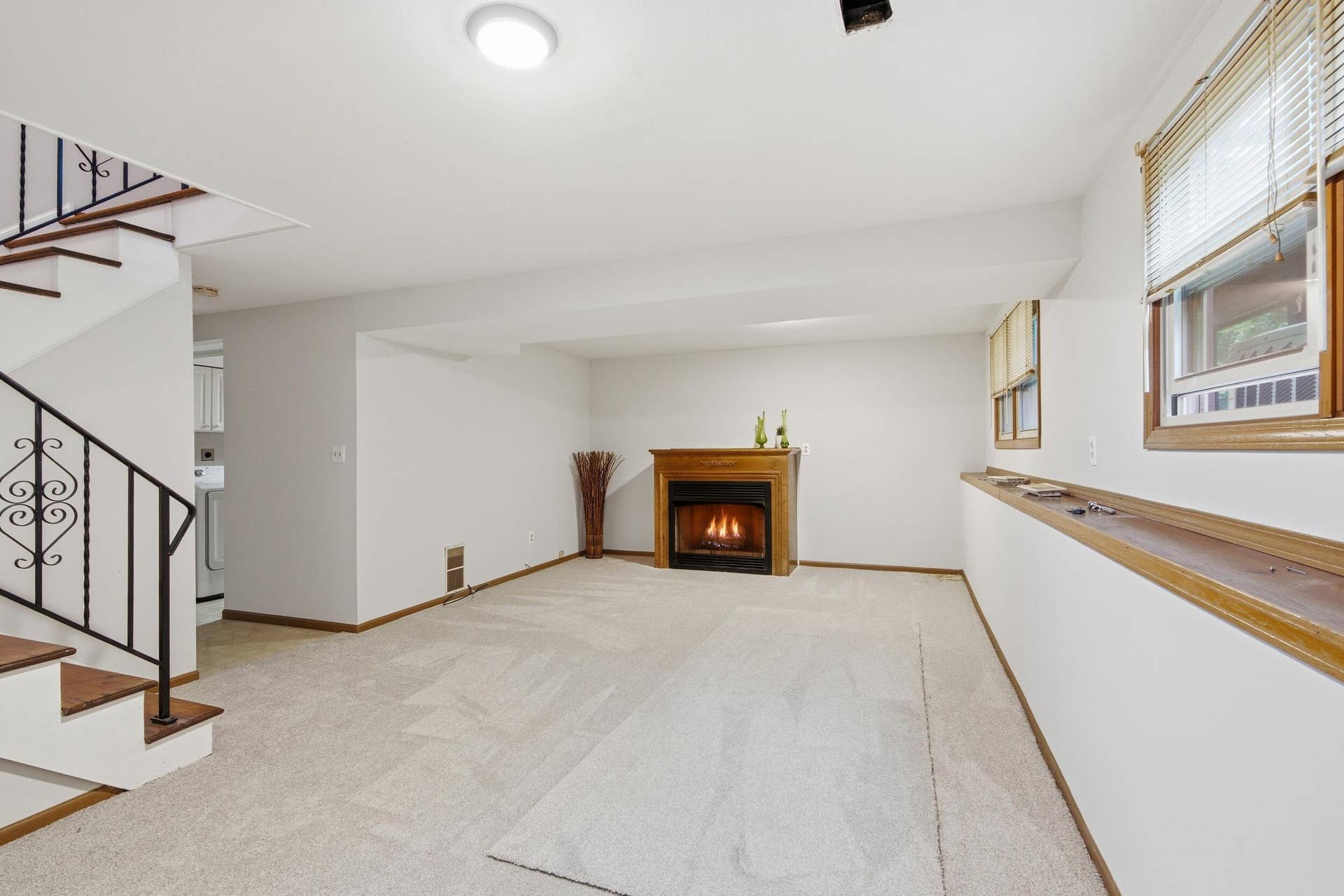17524 Willowbrook Drive, Lowell, IN 46356 Family Room