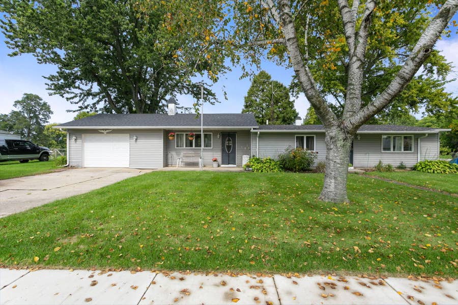Property photo for 529 Elm Street, New Carlisle, IN