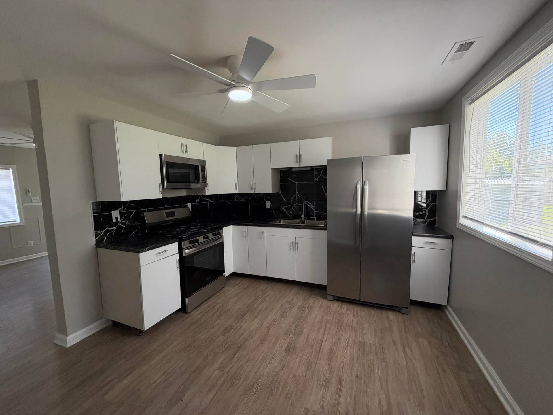 1208 Greene Place, Gary, IN 46403 IMG_7256
